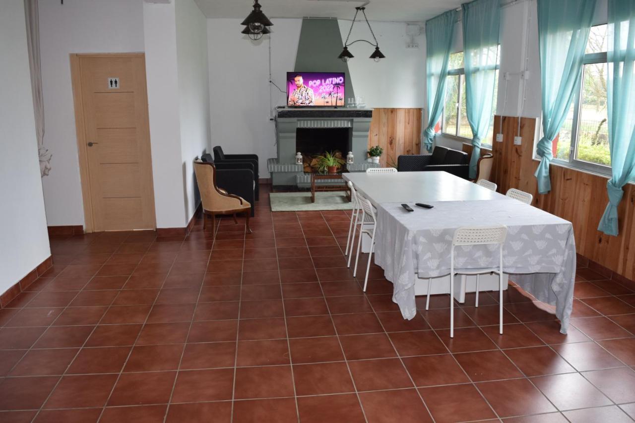 Albergue La Corona1 O Pino 外观 照片